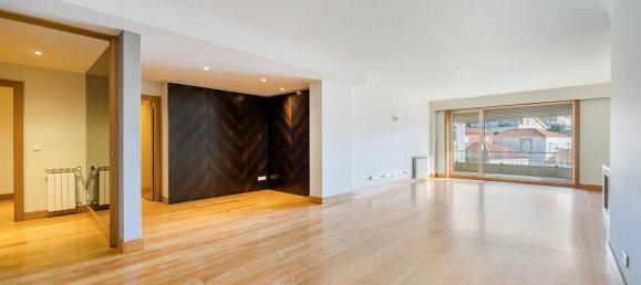 3 Schlafzimmer Wohnung in Porto, Portugal, Nr. 97388 3