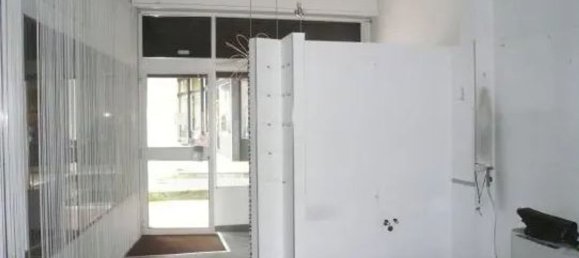 66m² Commercial property in Melegnano, Italy No. 171296 10