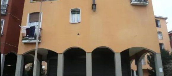 66m² Commercial property in Melegnano, Italy No. 171296 6