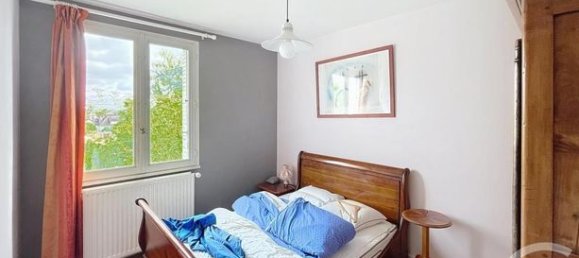 4 bedrooms House in Auxerre, France No. 312392 5