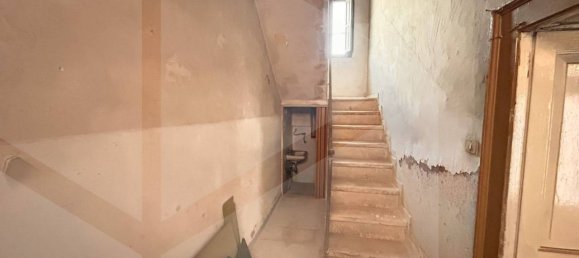 3 bedrooms House in Bitetto, Italy No. 18878 10