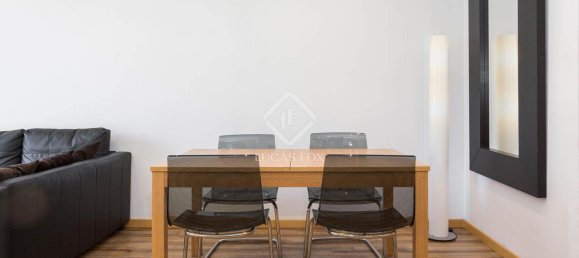 Apartamento de 2 dormitorios en Eixample, Spain No. 24905 4