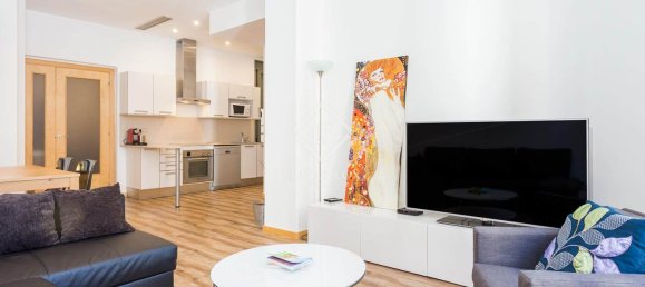 Apartamento de 2 dormitorios en Eixample, Spain No. 24905 3