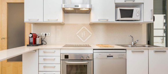 Apartamento de 2 dormitorios en Eixample, Spain No. 24905 8