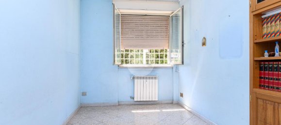 3 Schlafzimmer Wohnung in Rome, Italy, Nr. 324719 11