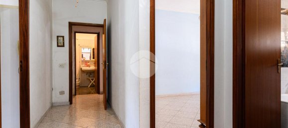3 Schlafzimmer Wohnung in Rome, Italy, Nr. 324719 6