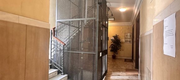 3 bedrooms Apartment in Rome, Italy No. 347966 14