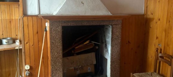 4 bedrooms House in Fermo, Italy No. 330916 14