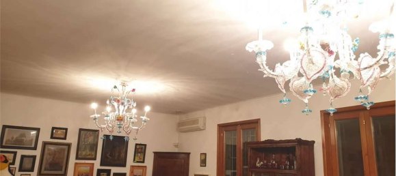 10 chambres Villa à Traversetolo, Italy No. 74994 25