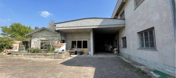 10 chambres Villa à Traversetolo, Italy No. 74994 17