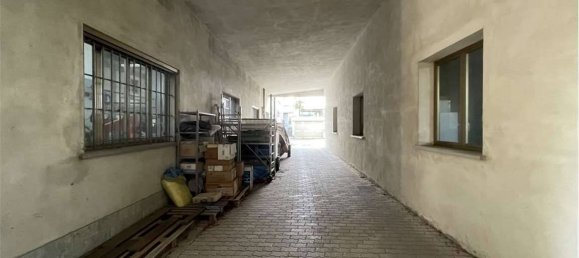 10 chambres Villa à Traversetolo, Italy No. 74994 16