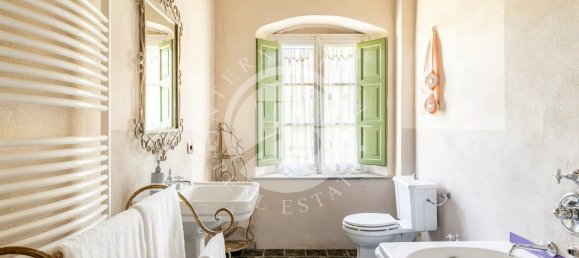 Villa de 13 dormitorios en Lucca, Italy No. 102379 6