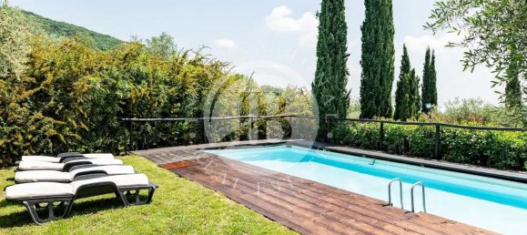 Villa de 13 dormitorios en Lucca, Italy No. 102379 10