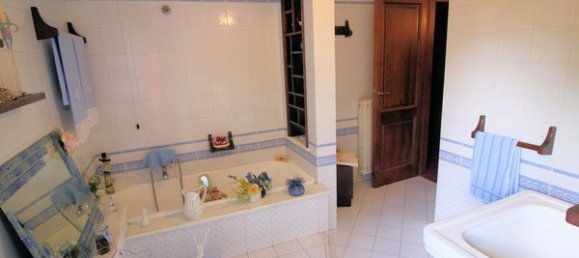 7 rooms Villa in Terricciola, Italy No. 215343 42