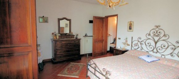 7 rooms Villa in Terricciola, Italy No. 215343 46