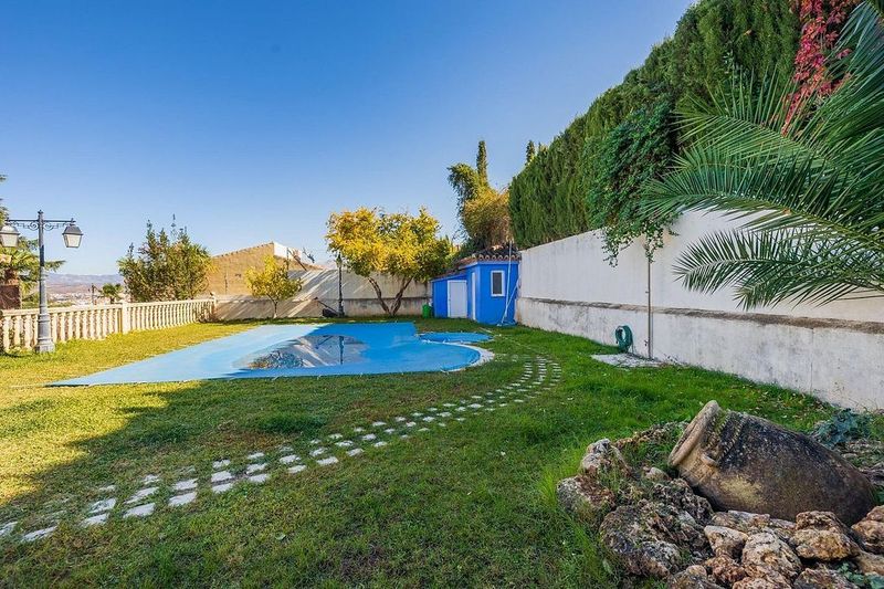 5 Schlafzimmer Haus in La Zubia, Spain, Nr. 237936