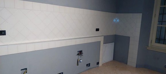 6 rooms Building in Brescia, Italy No. 36164 5