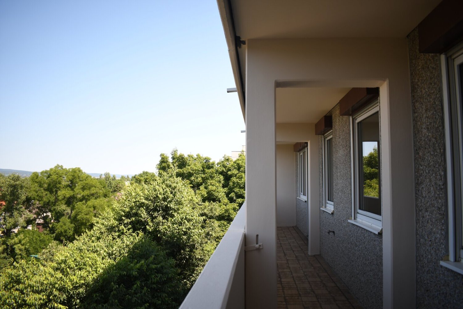 Apartamento de 4 habitaciónes en Wiener Neudorf, Austria No. 170243