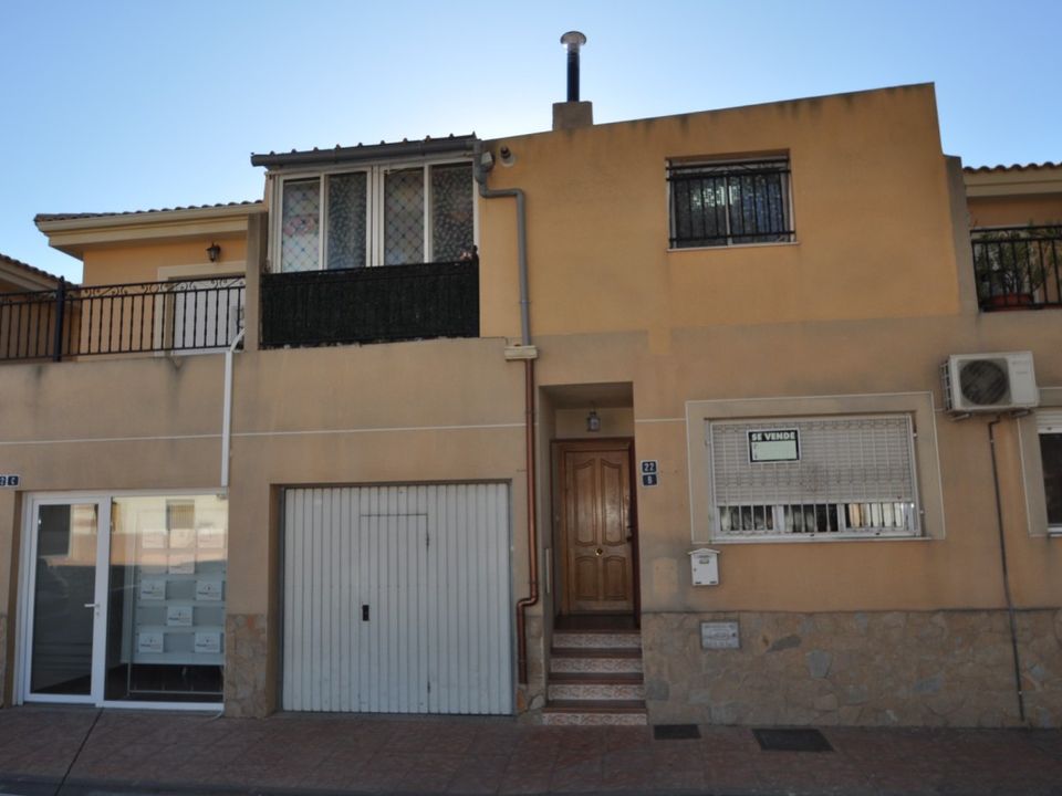 6 bedrooms Townhouse in Pinoso, Spain No. 178135
