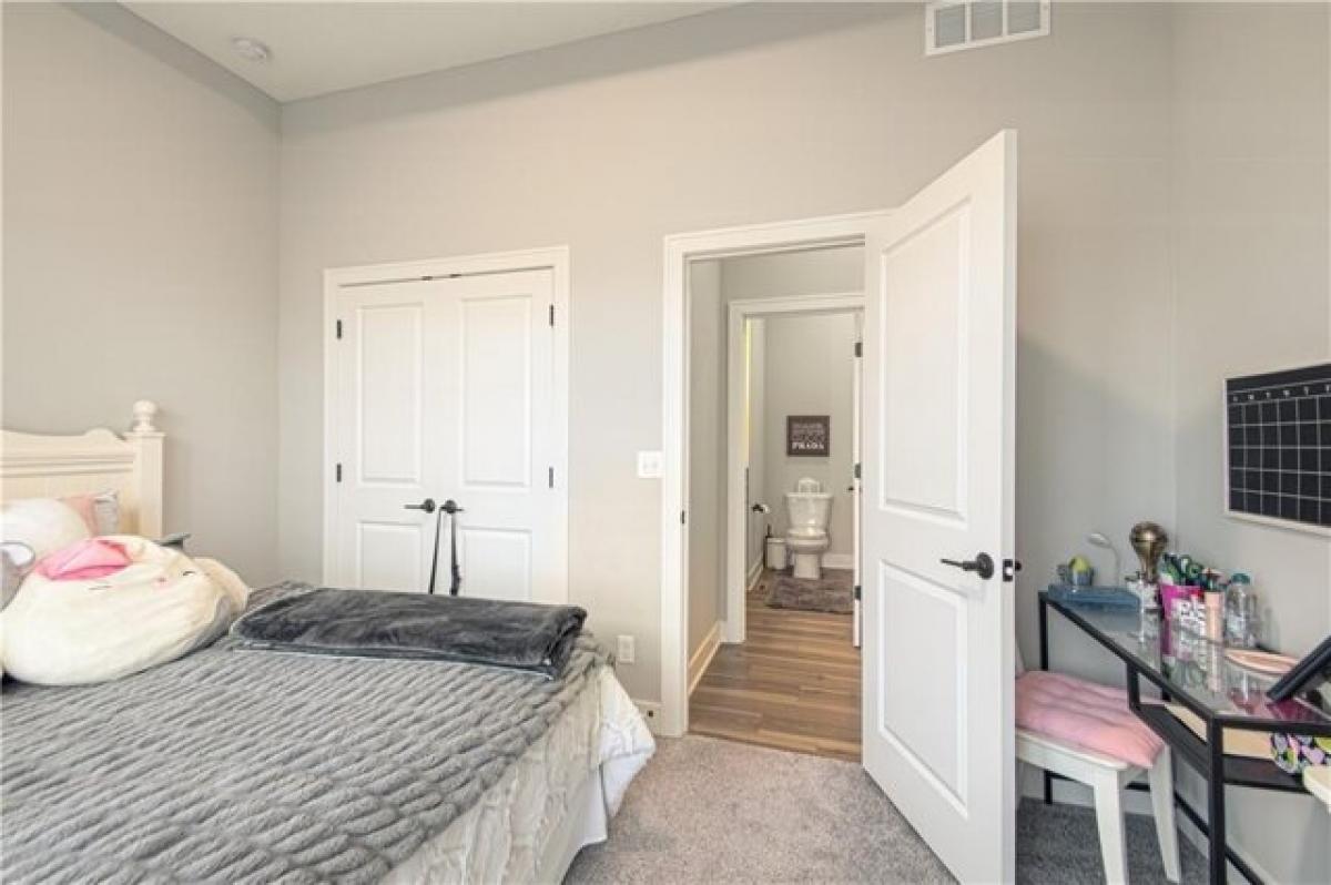 4 bedrooms House in Kearney, USA No. 381188