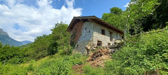 Casa de 2 dormitorios en Pont Saint Martin, Italy No. 291713 3