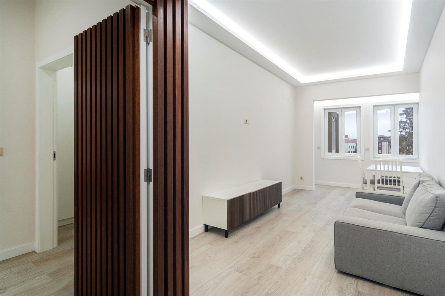 3 bedrooms Apartment in Porto, Portugal No. 53432