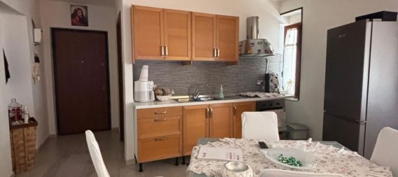 2غرفة شقة في Naples, Italy رقم 56705 3