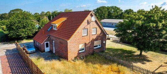 7 rooms Townhouse in Wittmund, Germany No. 145961 2