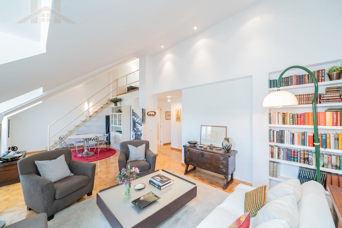 3 غرف نوم منزل ذو طابقين في San Lorenzo de El Escorial, Spain رقم 141110