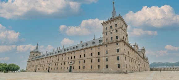 3 غرف نوم منزل ذو طابقين في San Lorenzo de El Escorial, Spain رقم 141110 25