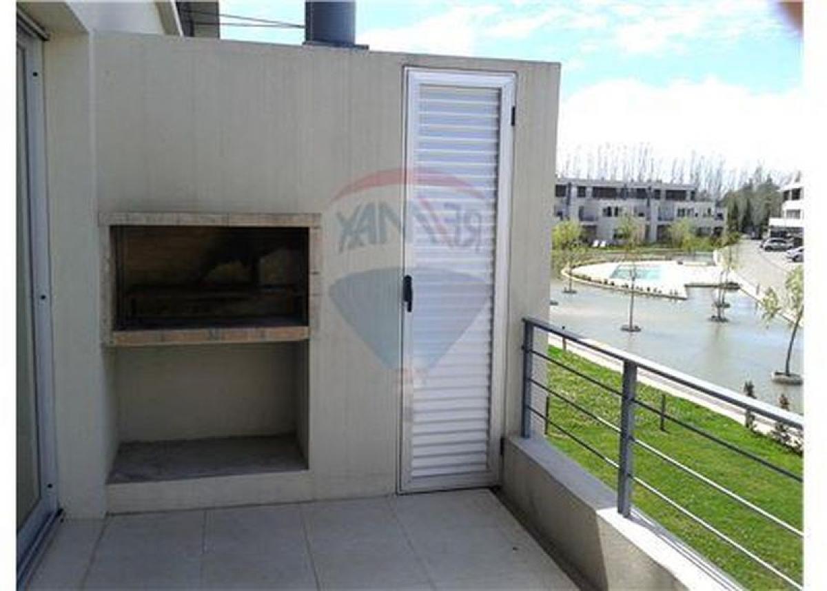 2 bedrooms Apartment in Tigre, Argentina No. 62795