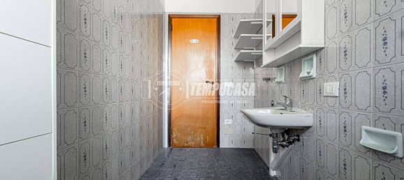 3 bedrooms Apartment in Faenza, Italy No. 374273 20