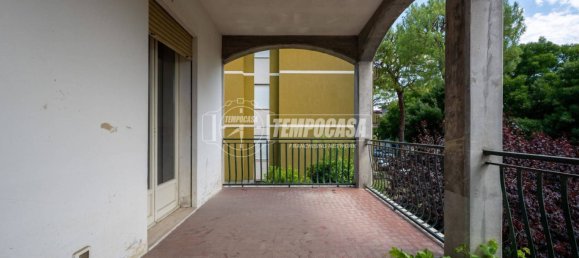 3 bedrooms Apartment in Faenza, Italy No. 374273 27