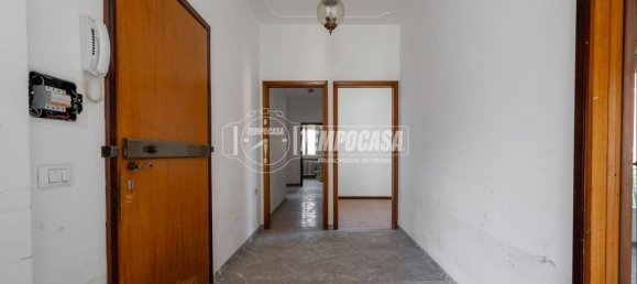 3 bedrooms Apartment in Faenza, Italy No. 374273 6
