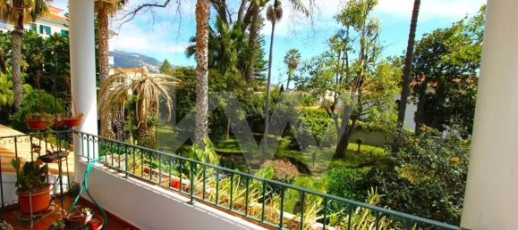 Дом с 7 спальнями в Фуншал, Португалия № 84779 42