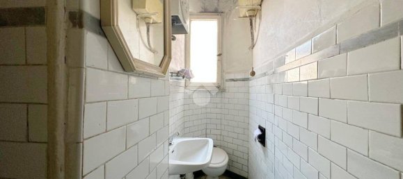 Apartamento de 2 dormitorios en Carrara, Italy No. 277188 17