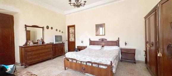 Apartamento de 2 dormitorios en Carrara, Italy No. 277188 31