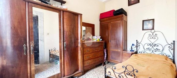 Apartamento de 2 dormitorios en Carrara, Italy No. 277188 21