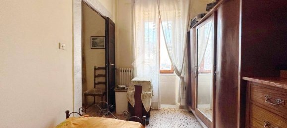 Apartamento de 2 dormitorios en Carrara, Italy No. 277188 34