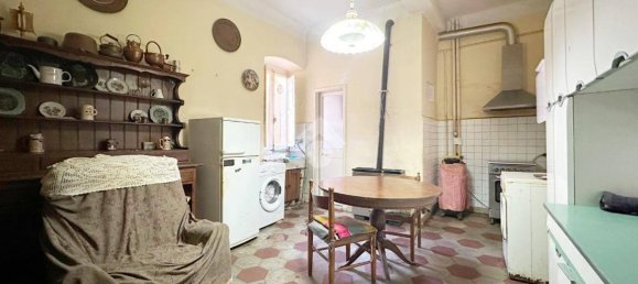 Apartamento de 2 dormitorios en Carrara, Italy No. 277188 37