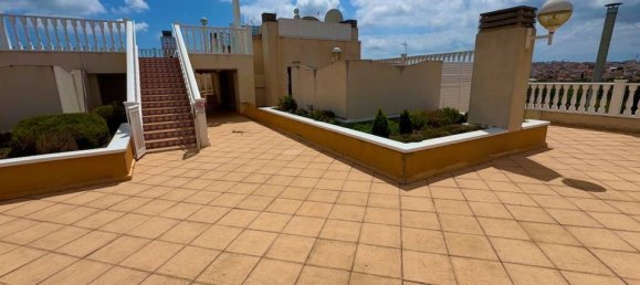 Apartamento de 2 dormitorios en Alicante, Spain No. 180262 16