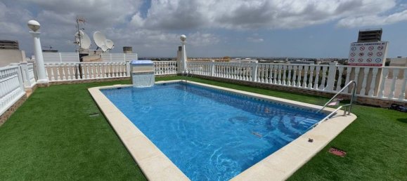 Apartamento de 2 dormitorios en Alicante, Spain No. 180262 22