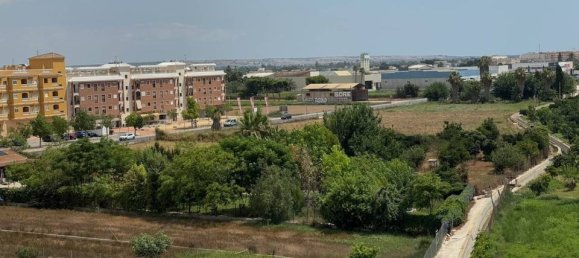 Apartamento de 2 dormitorios en Alicante, Spain No. 180262 24