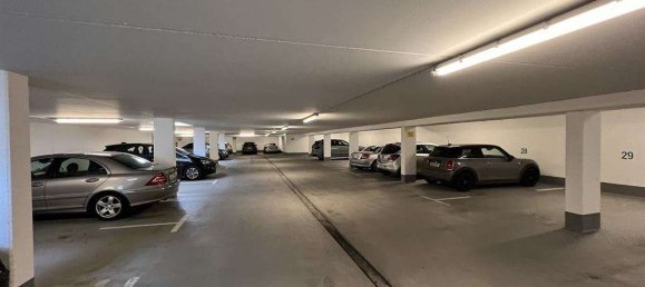 Parking à Erlangen, Germany No. 73801 4