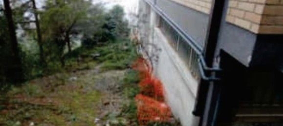 5 rooms Apartment in Montegranaro, Italy No. 97263 7