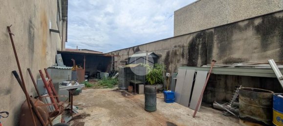 Lagerhaus in Calcinato, Italy 455m², Nr. 335625 29