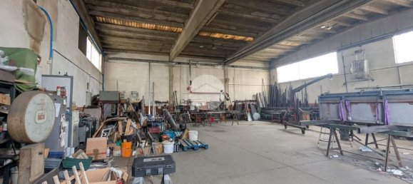 Lagerhaus in Calcinato, Italy 455m², Nr. 335625 4
