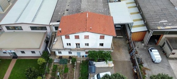 Lagerhaus in Calcinato, Italy 455m², Nr. 335625 25