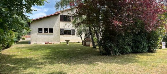 3 bedrooms House in Vienne, France No. 315220 2