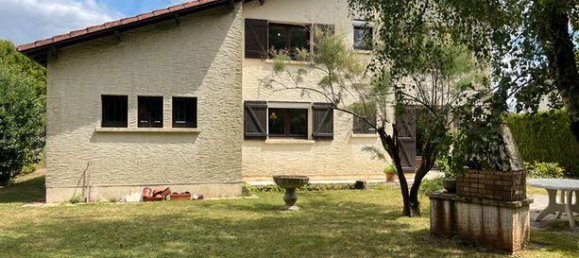 3 bedrooms House in Vienne, France No. 315220 7